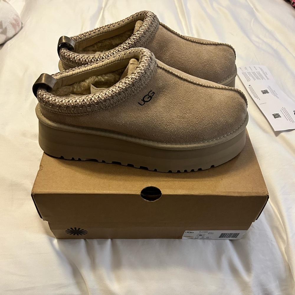 UGG Tazz Platform Slipper Mustard Seed